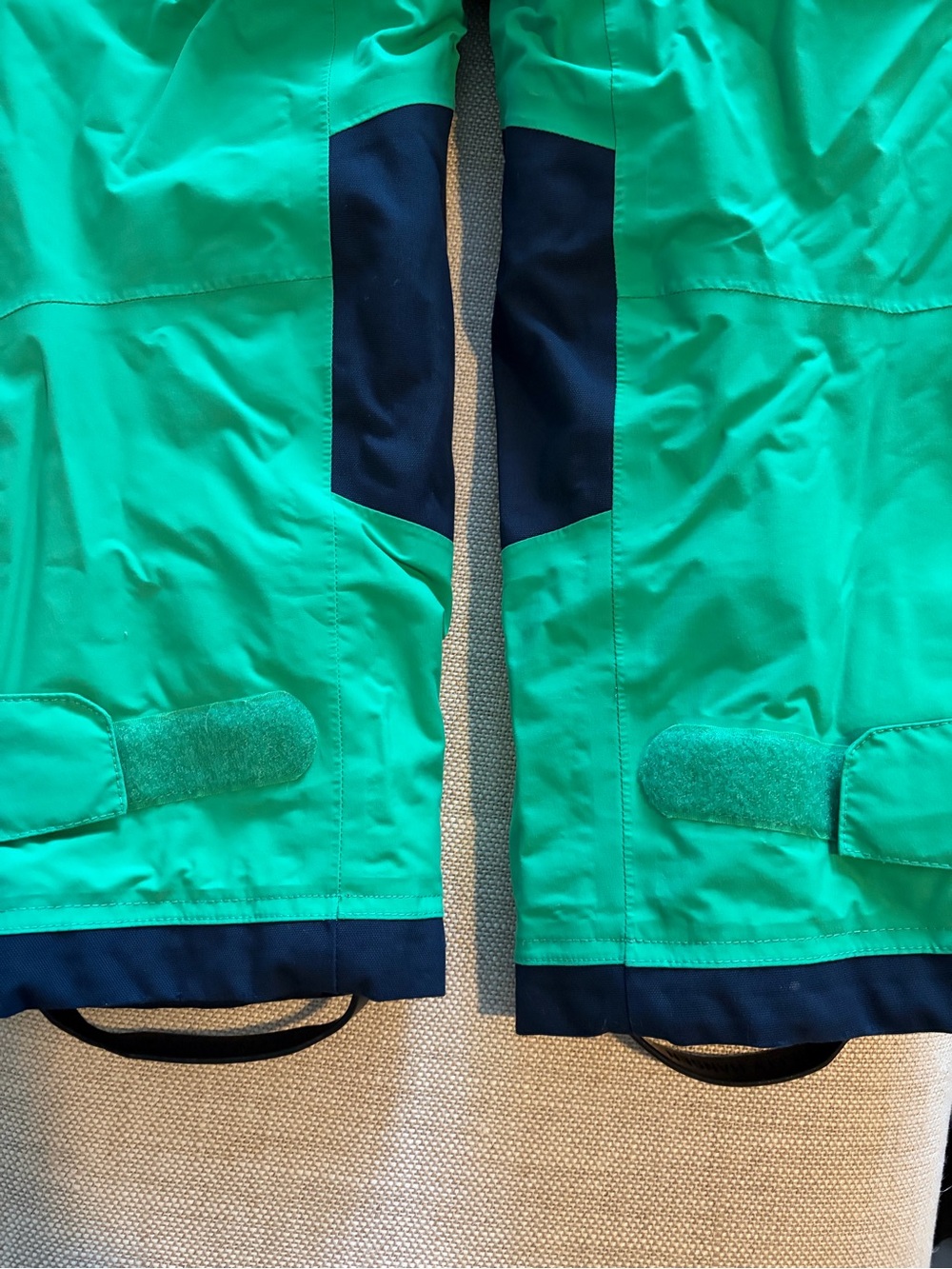 Helly Hansen Kids Snowsuit - Picture 10 of 10
